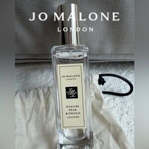 NEW Jo Malone English 🍐 Pear & Freesia perfume cologne 30 ml dust bag